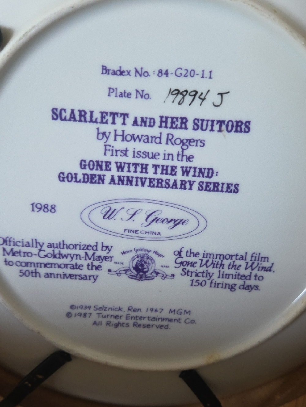Gone With The Wind Scarlett And Her Suitors Golden Anniversary Series Plate - Picture 3 of 5